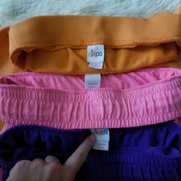 Circo Girls Shorts Bundle Size 10/12 - Picture 3 of 3